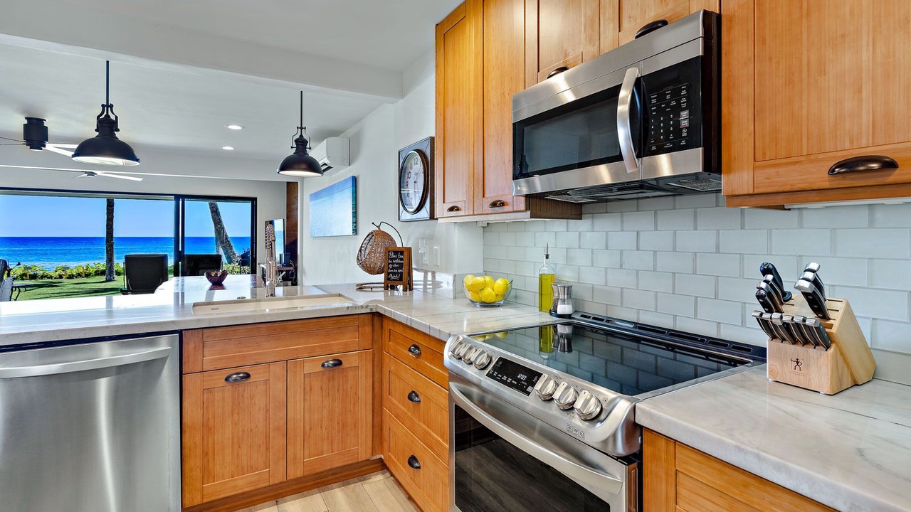 Photo of Kitchen in Downtown Lahaina