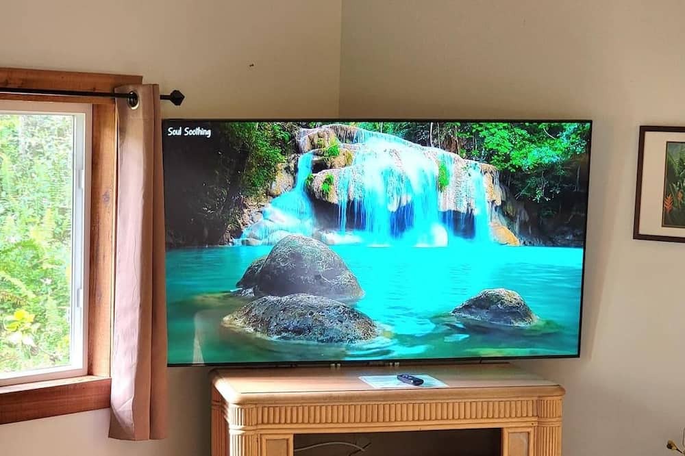Photo of Bedroom in Pahoa