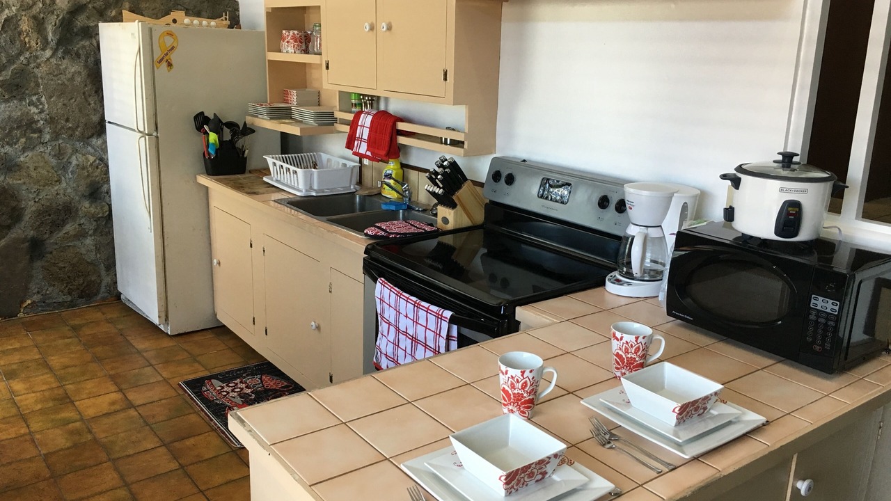 Photo of Kitchen in Kalihi Valley
