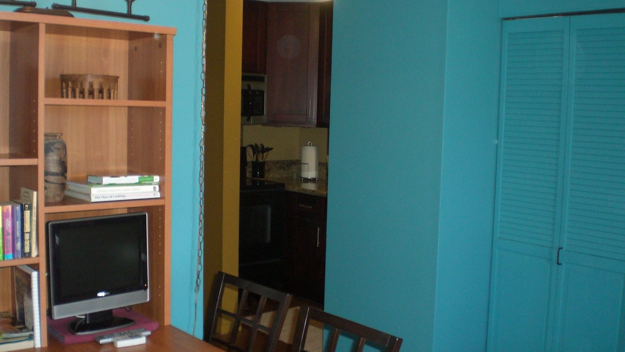 Photo of Livingroom in Tantalus