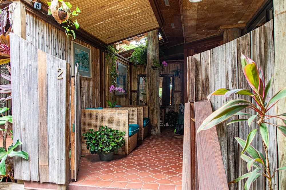 Photo of Outdoor in Historic Lahaina Front Street