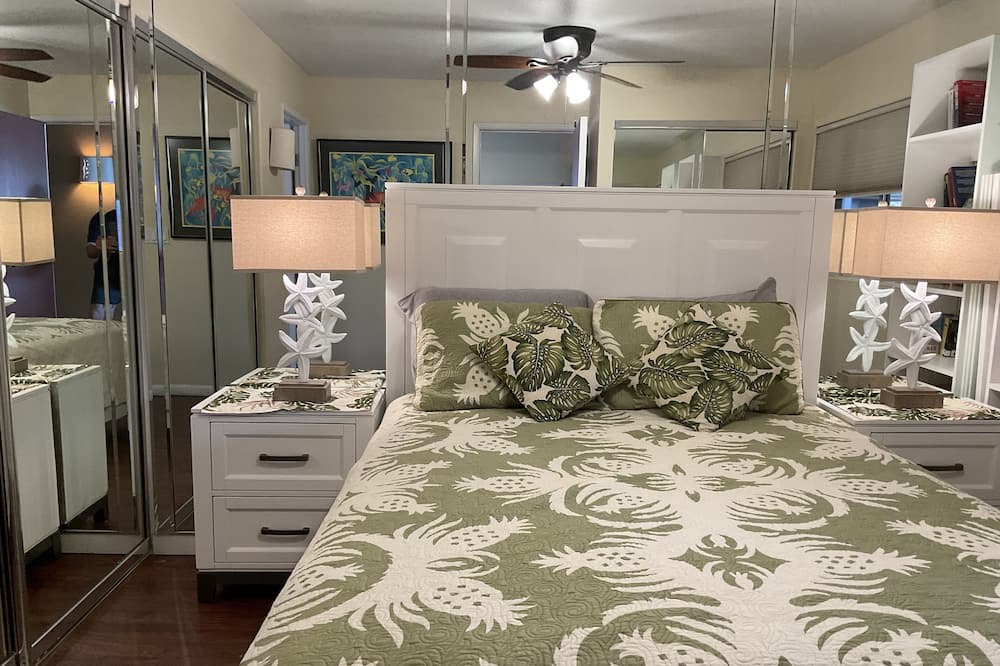 Photo of Bedroom in Maalaea