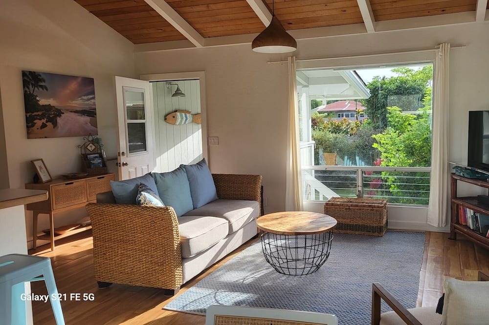 Photo of Livingroom in Hanalei Palms