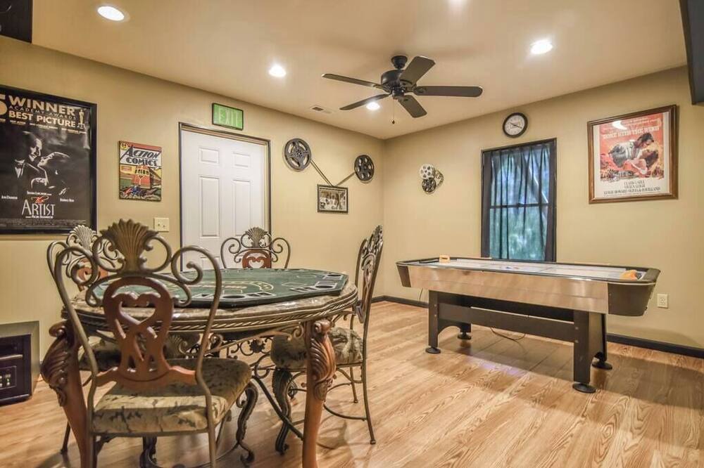 Photo of Bedroom in Black Mountain