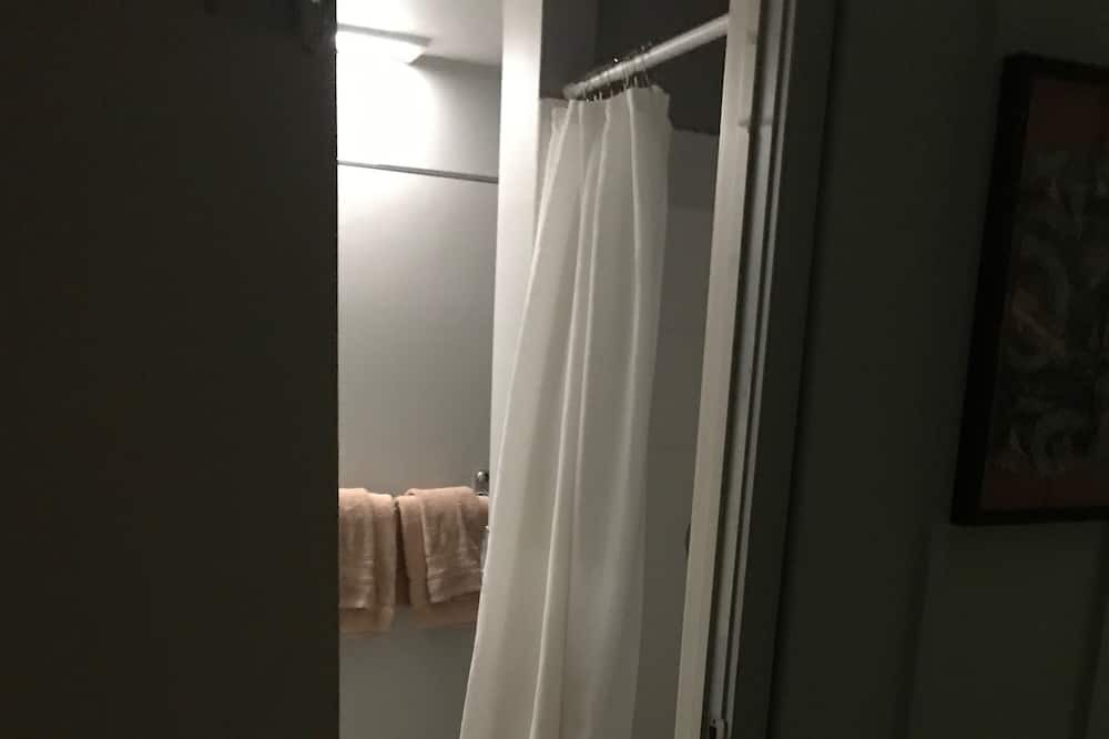 Photo of Bathroom in Lanikai