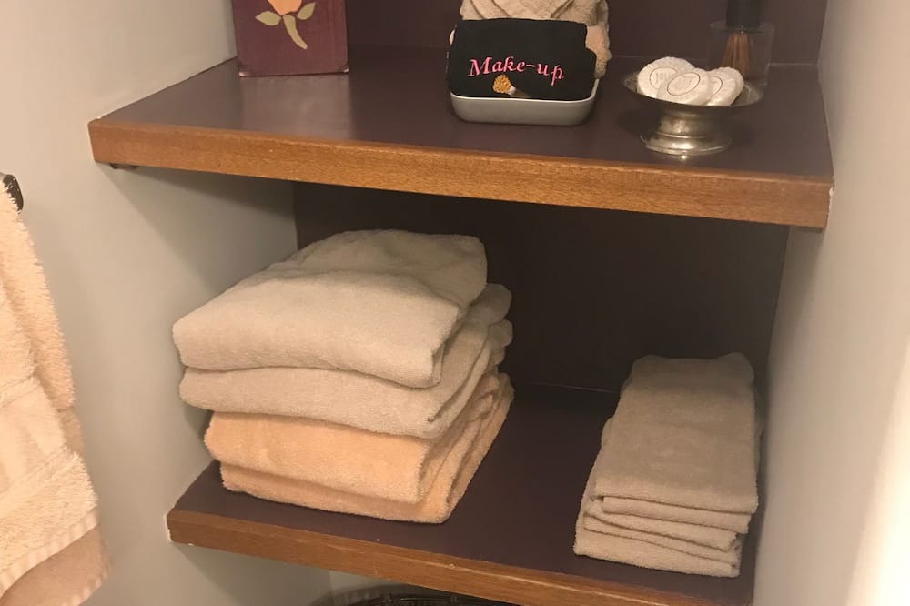 Photo of Bathroom in Lanikai