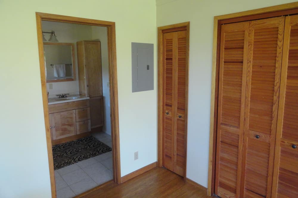 Photo of Bedroom in Mountain View