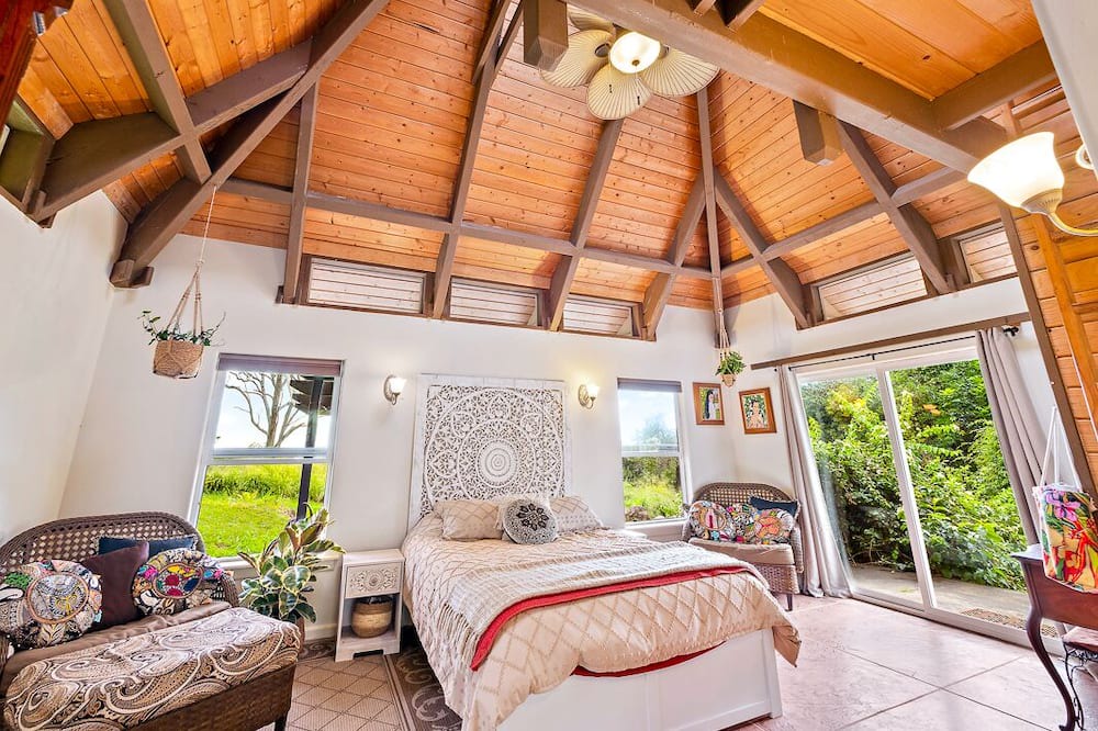 Photo of Bedroom in Holualoa