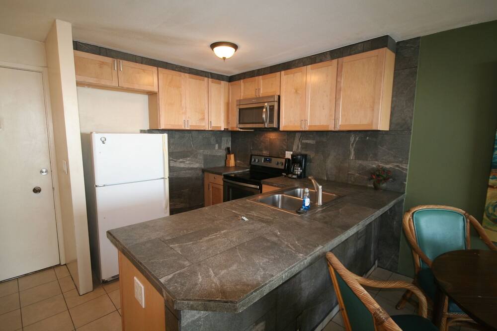 Photo of Kitchen in Waikiki