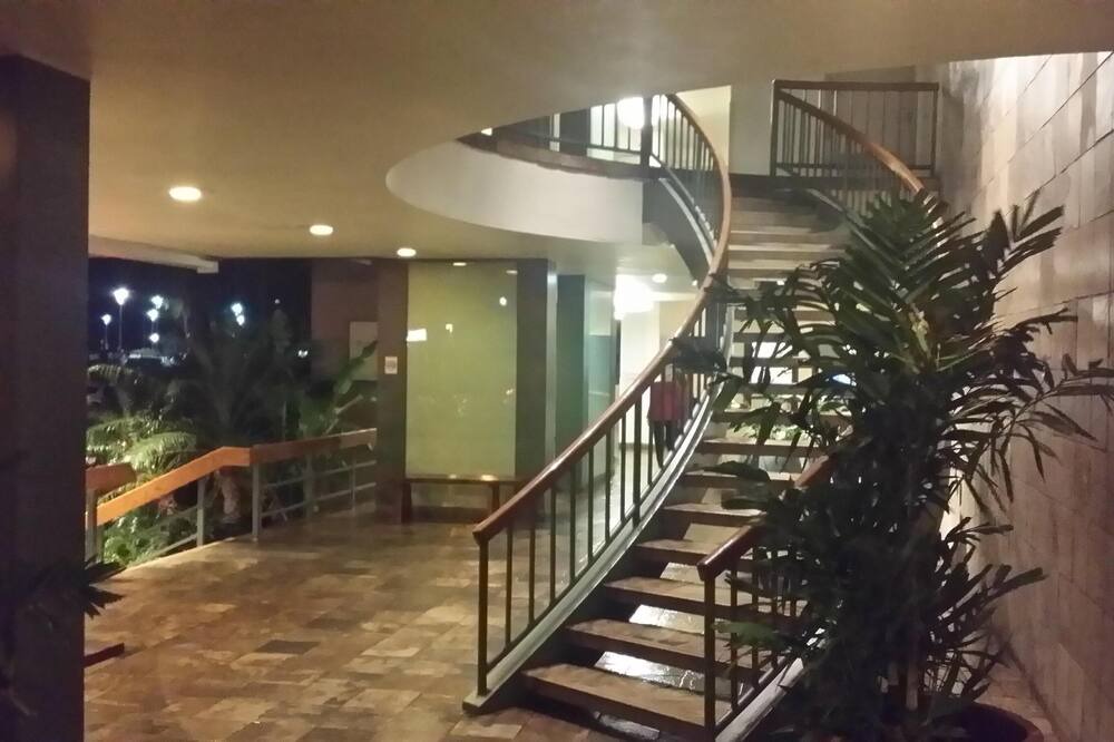 Photo of Others in Waikiki