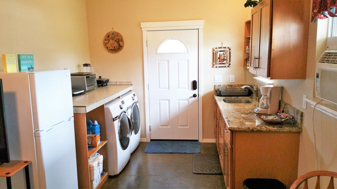 Photo of Kitchen in Laie