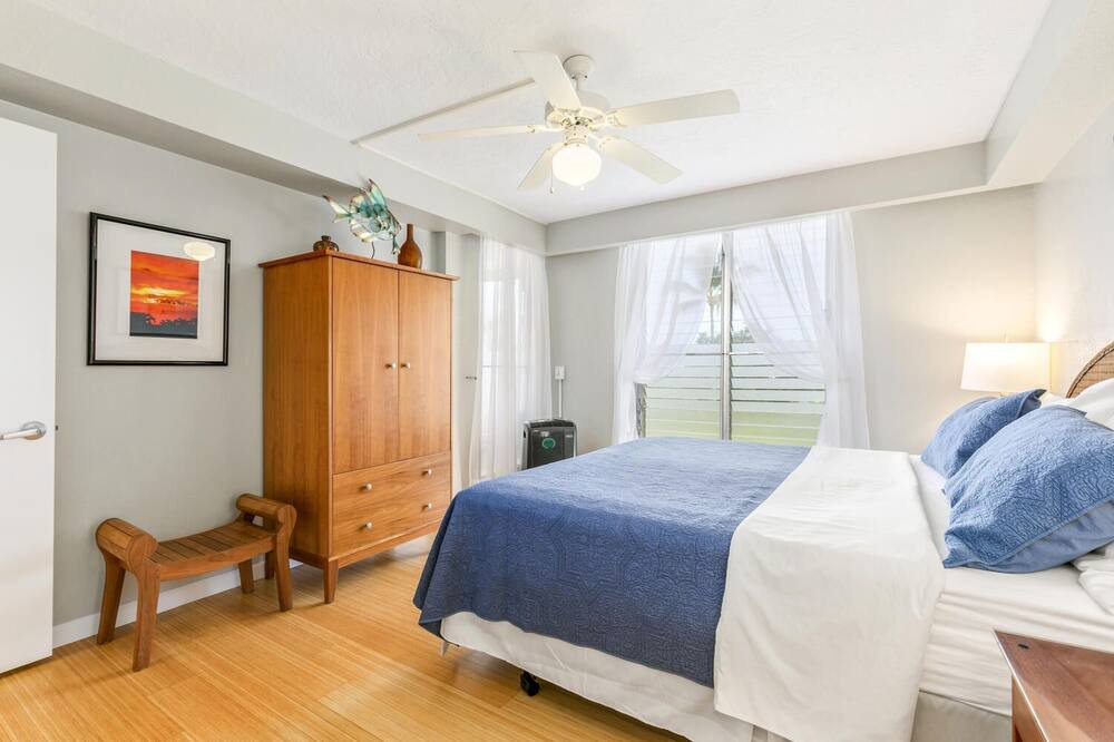 Photo of Bedroom in Keauhou