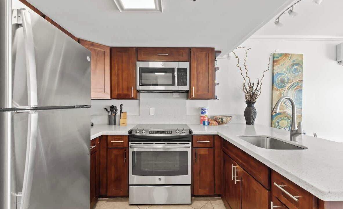Photo of Kitchen in Waikiki