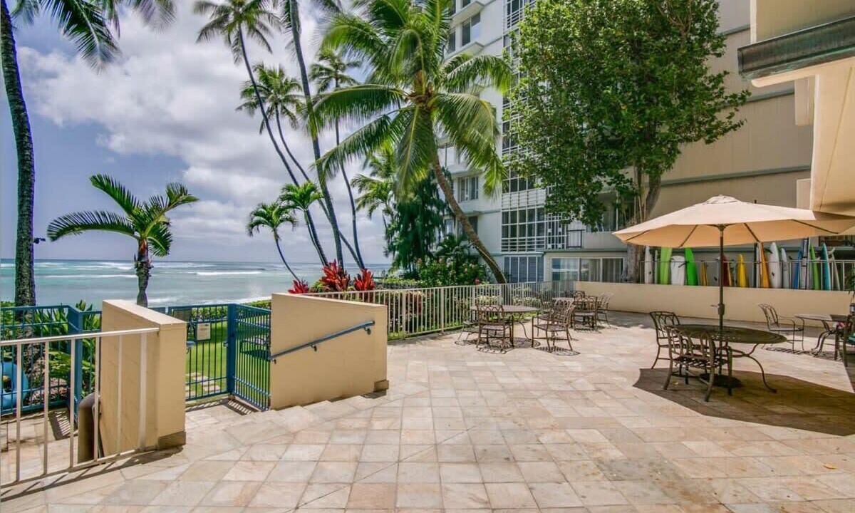 Photo of Outdoor in Diamond Head - Kapahulu - St. Louis