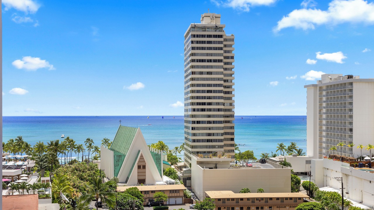 Photo of Others in Waikiki