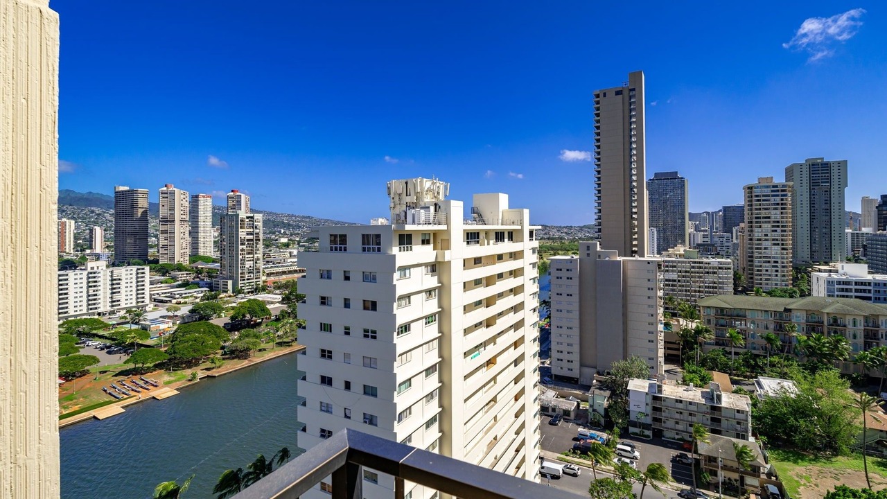 Photo of Others in Waikiki