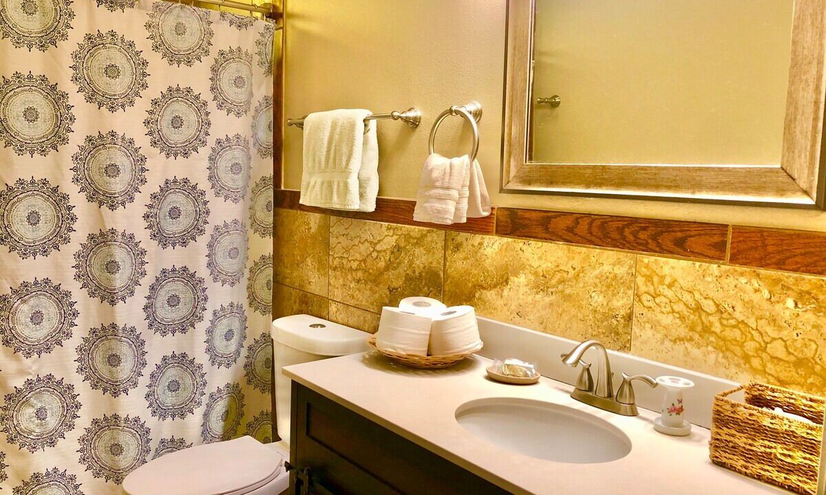Photo of Bathroom in Orchidlands Estates
