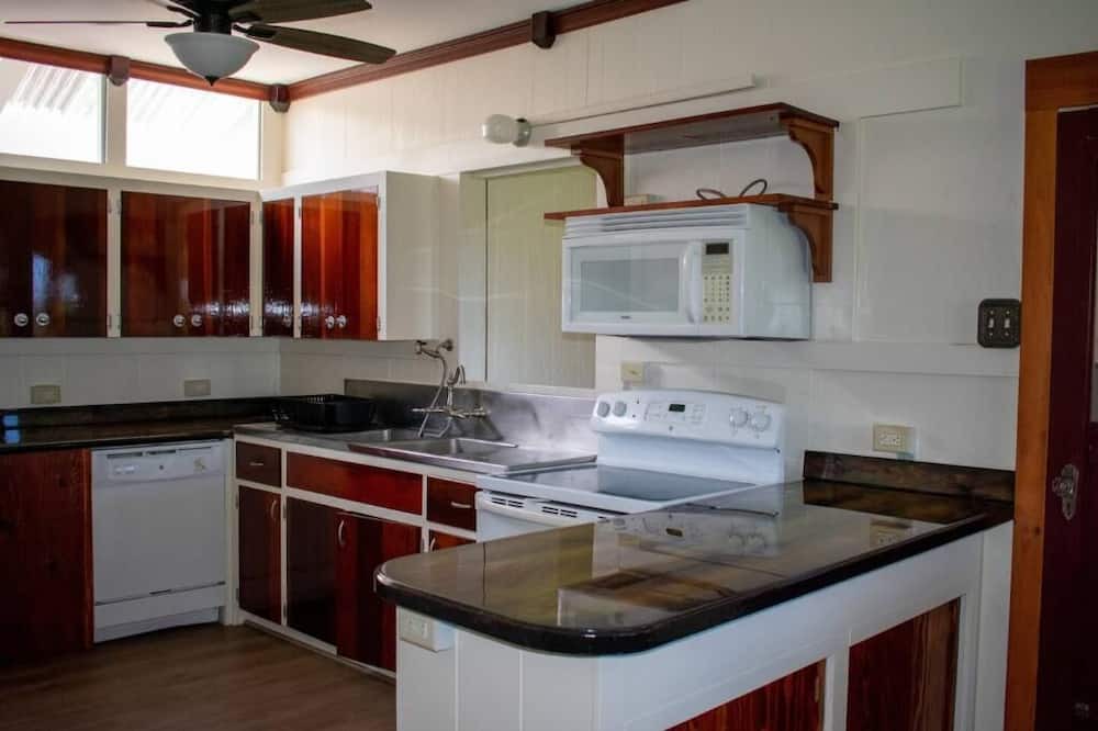Photo of Kitchen in Kapaau