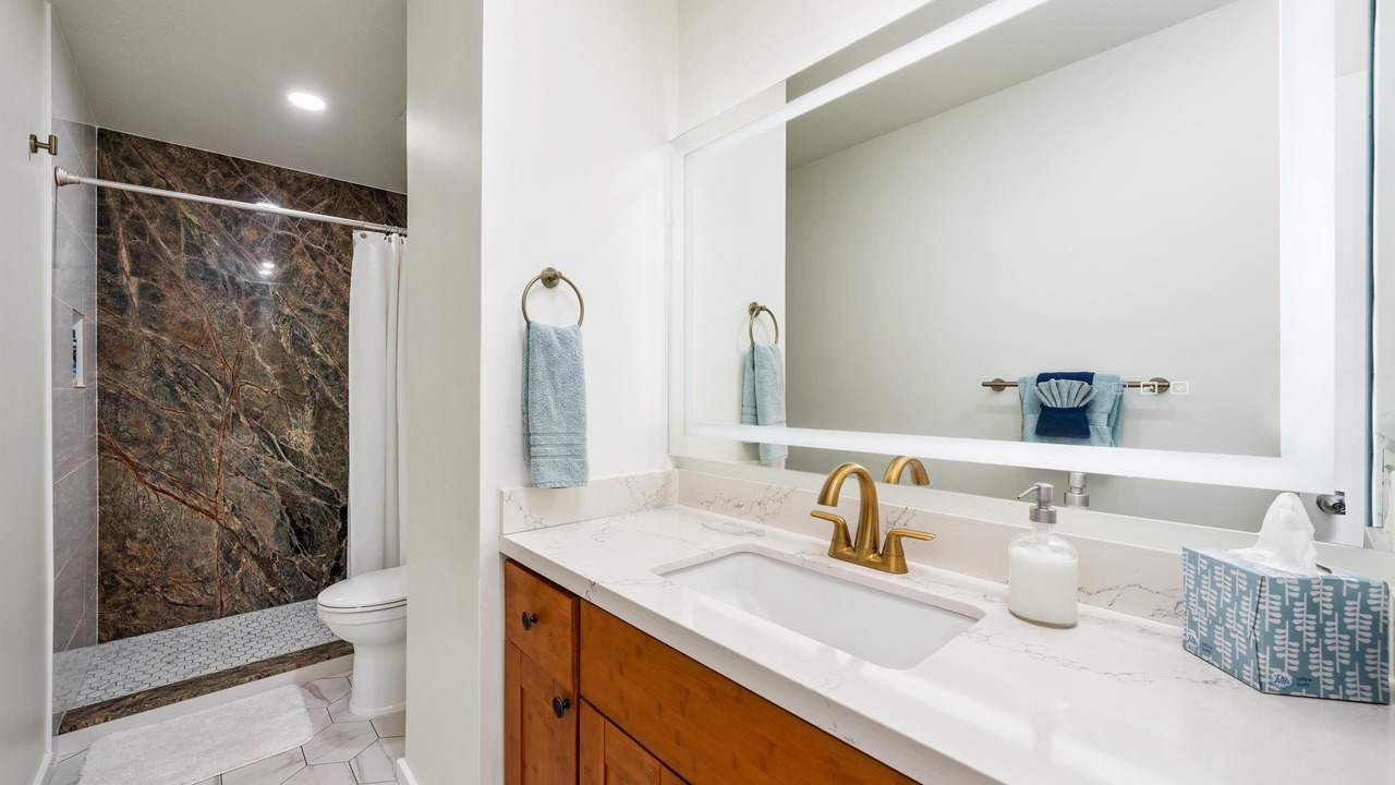 Photo of Bathroom in Waikoloa