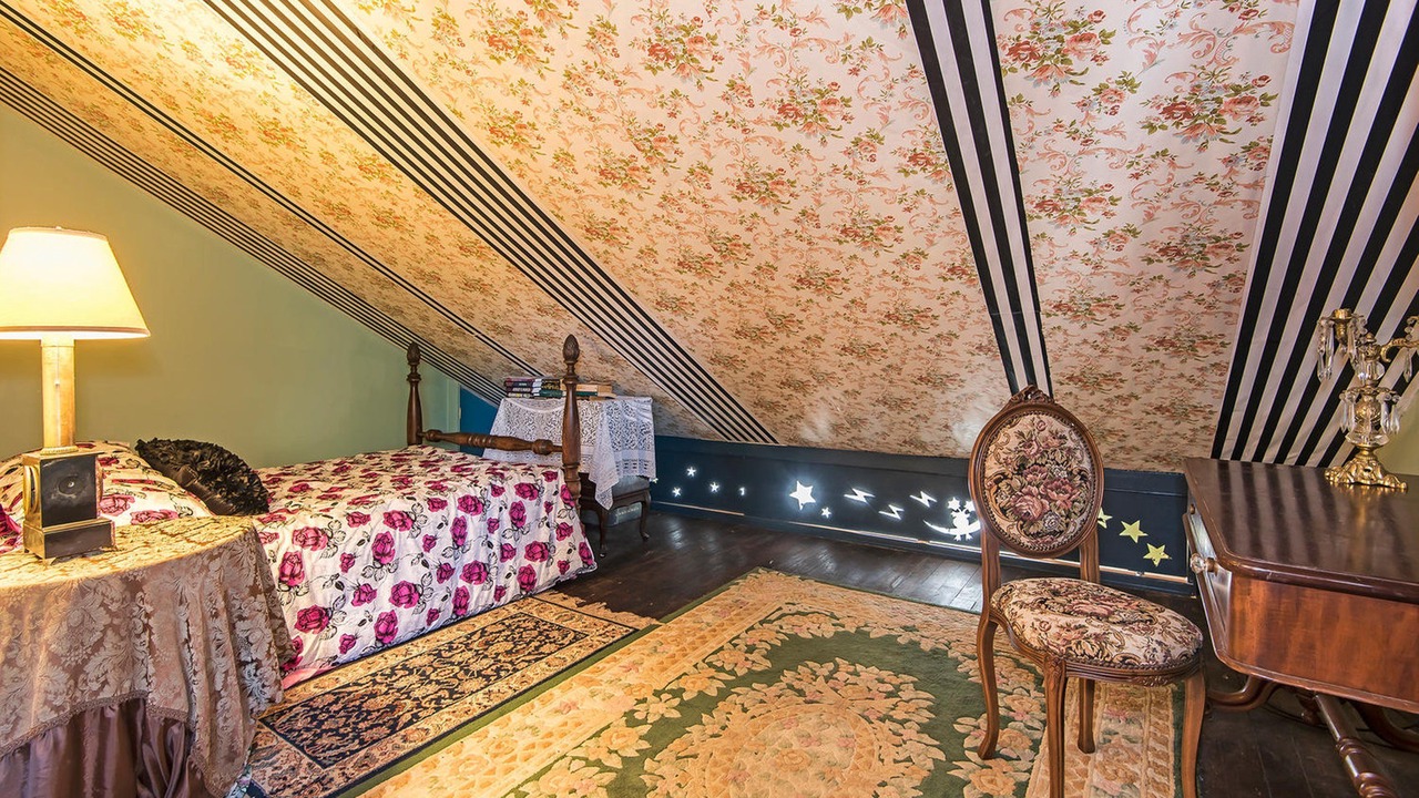Photo of Bedroom in Manoa