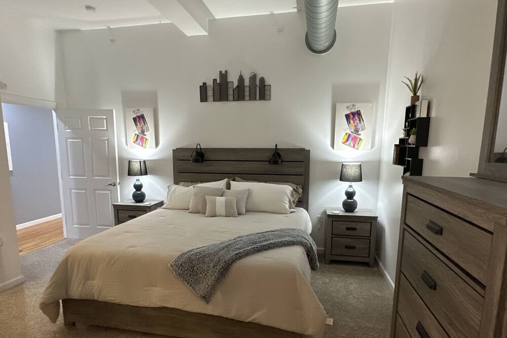 Photo of Bedroom in Downtown Syracuse