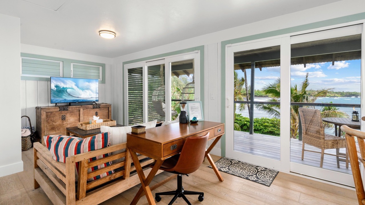 Photo of Livingroom in Hana