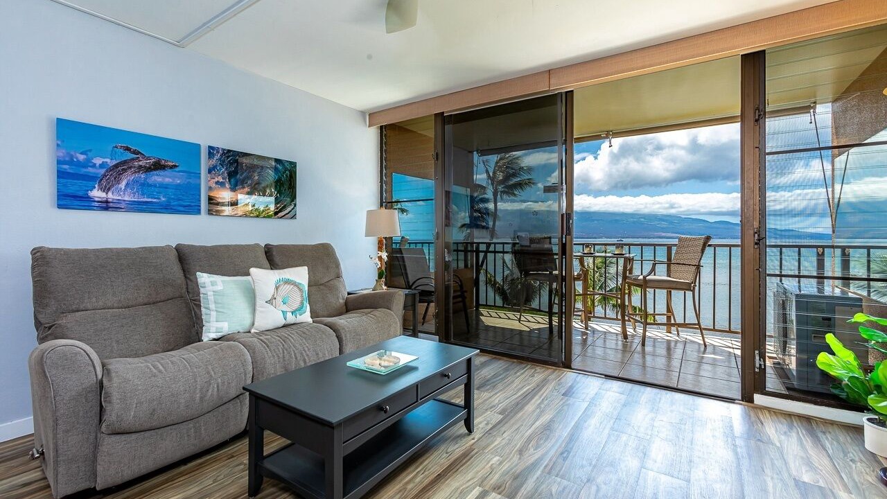 Photo of Livingroom in Maalaea