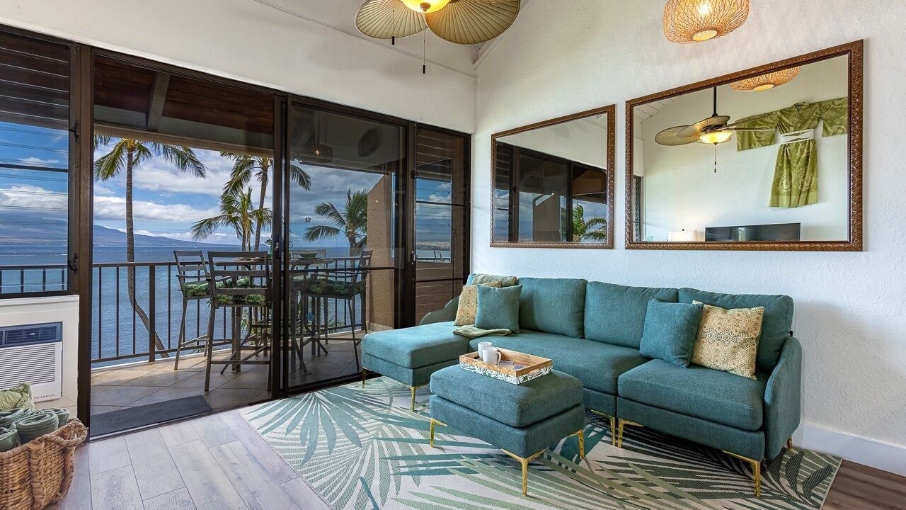 Photo of Livingroom in Maalaea