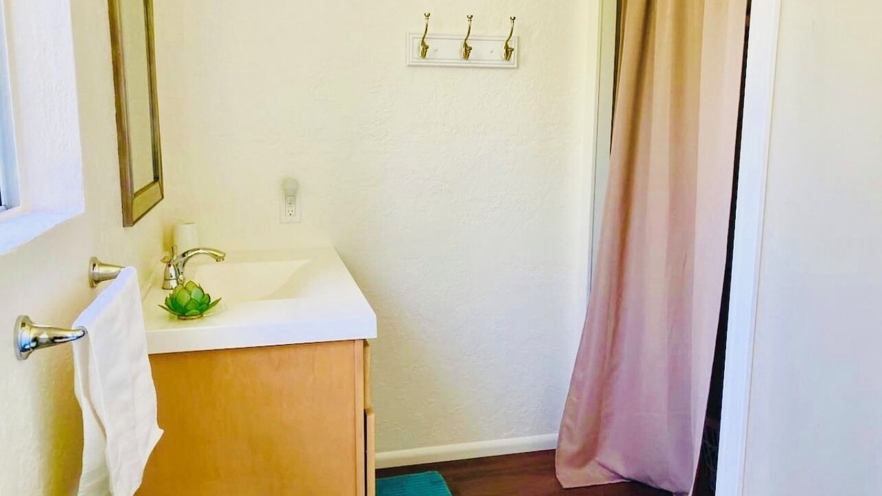 Photo of Bathroom in Kapoho