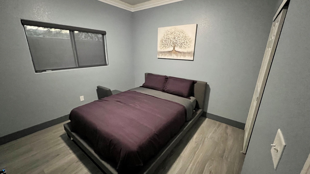 Photo of Bedroom in Enterprise
