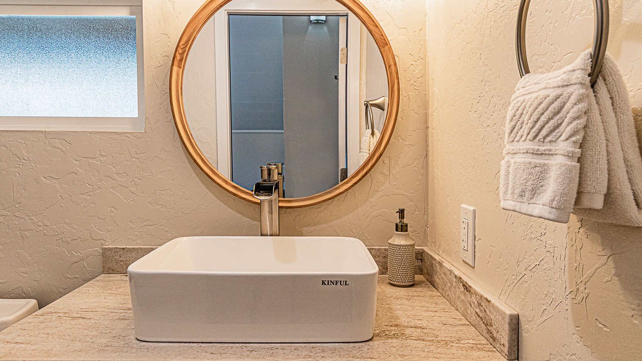 Photo of Bathroom in Kapoho