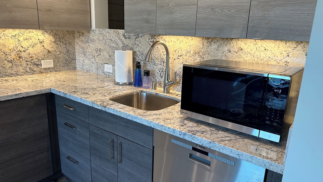 Photo of Kitchen in Moanalua
