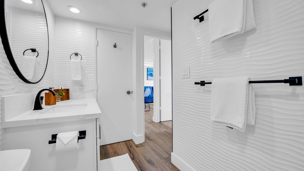 Photo of Bathroom in Waikiki