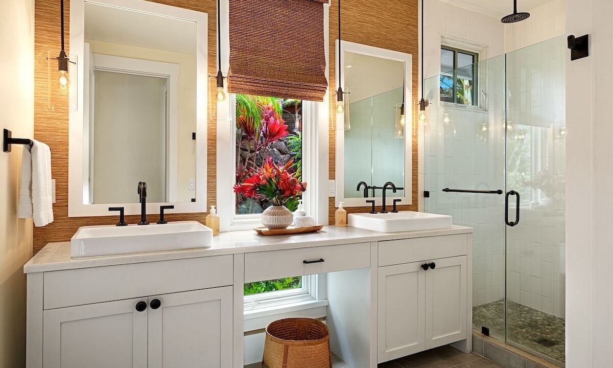 Photo of Bathroom in Poipu