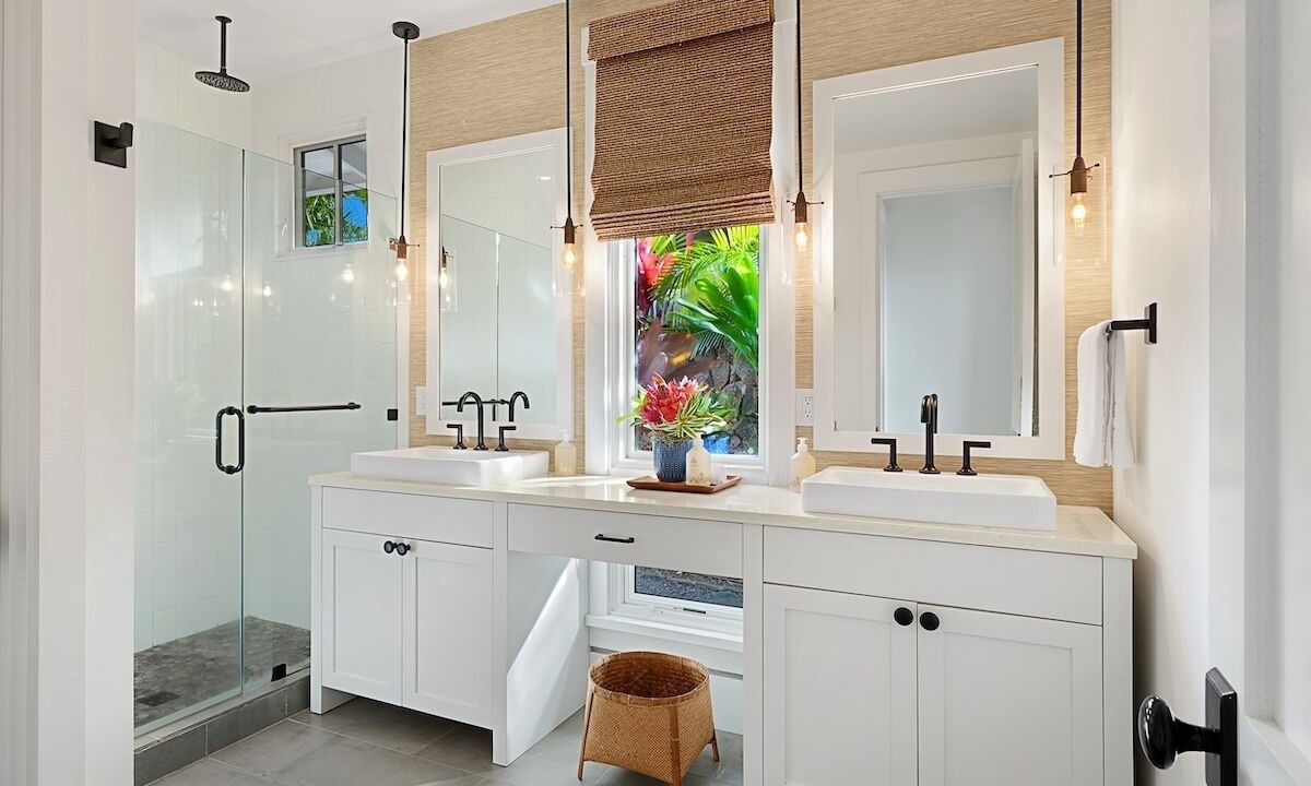 Photo of Bathroom in Poipu