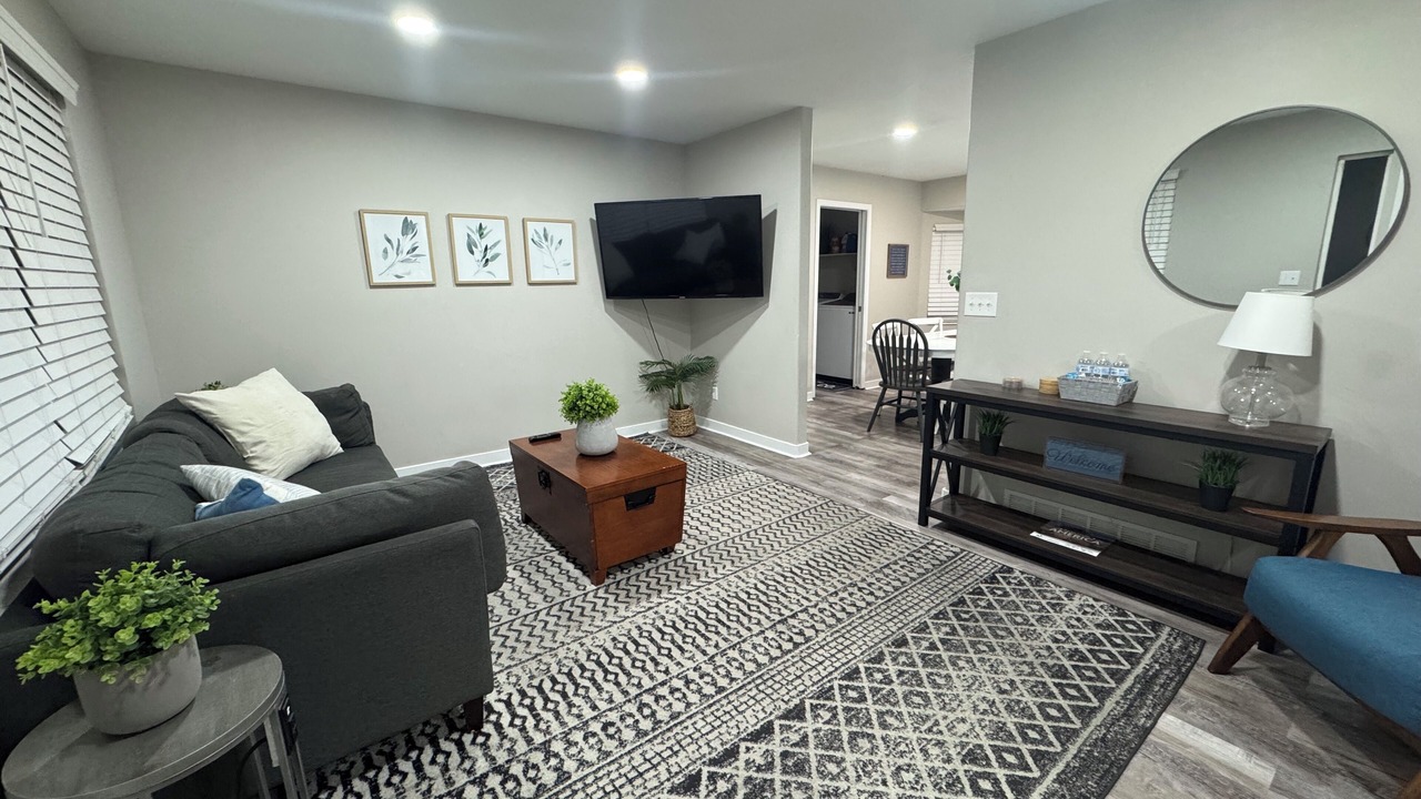 Photo of Livingroom in West Valley City