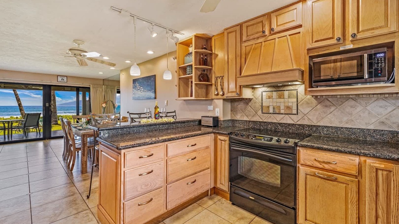 Photo of Kitchen in Downtown Lahaina