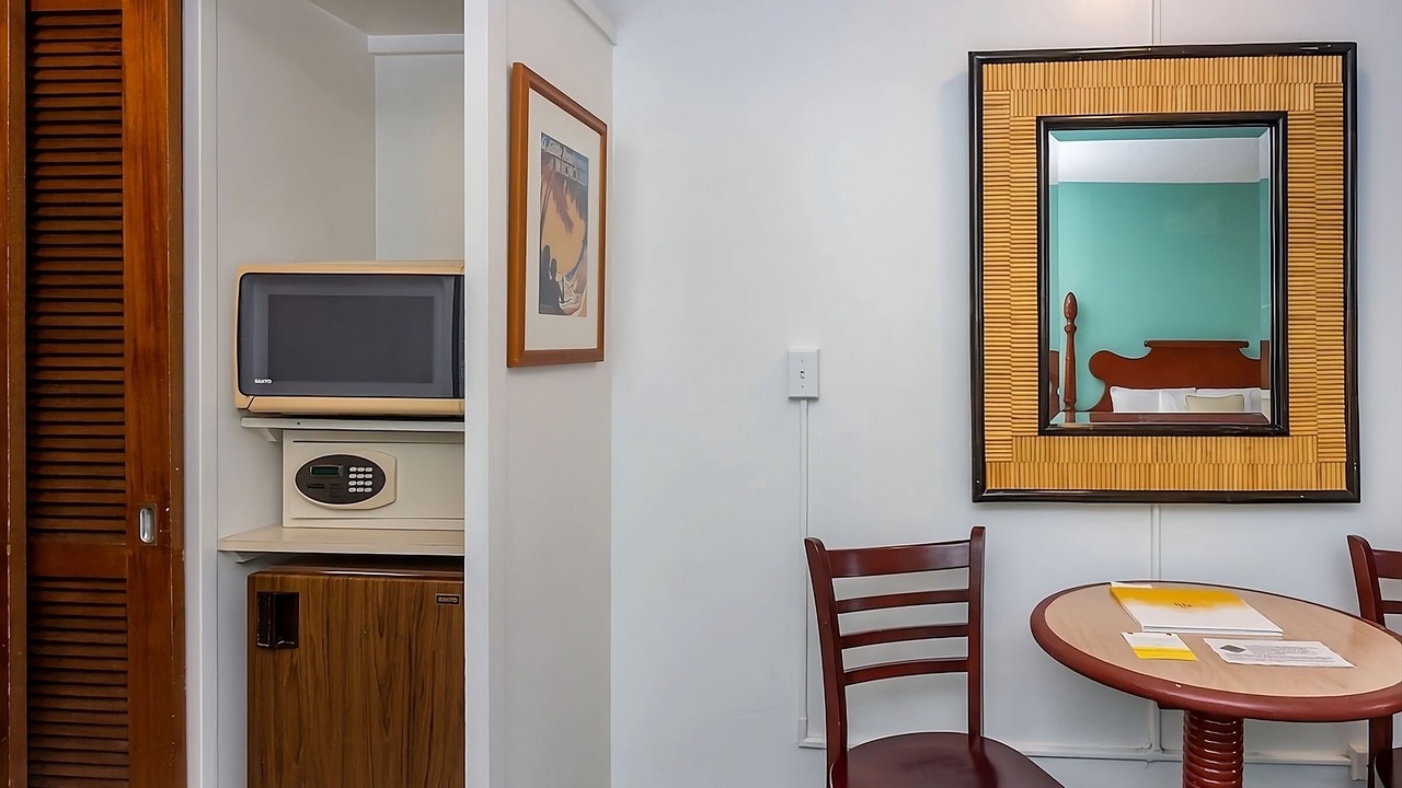 Photo of Bedroom in Ala Moana