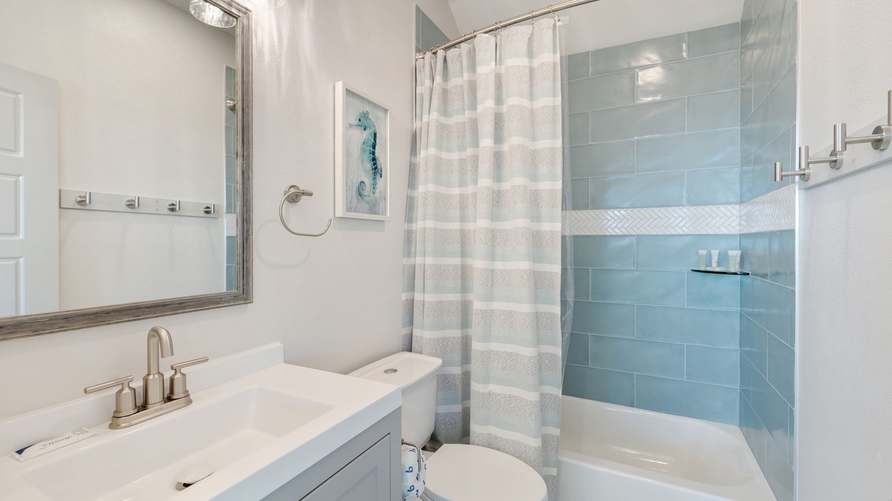 Photo of Bedroom in Red Fish Cove