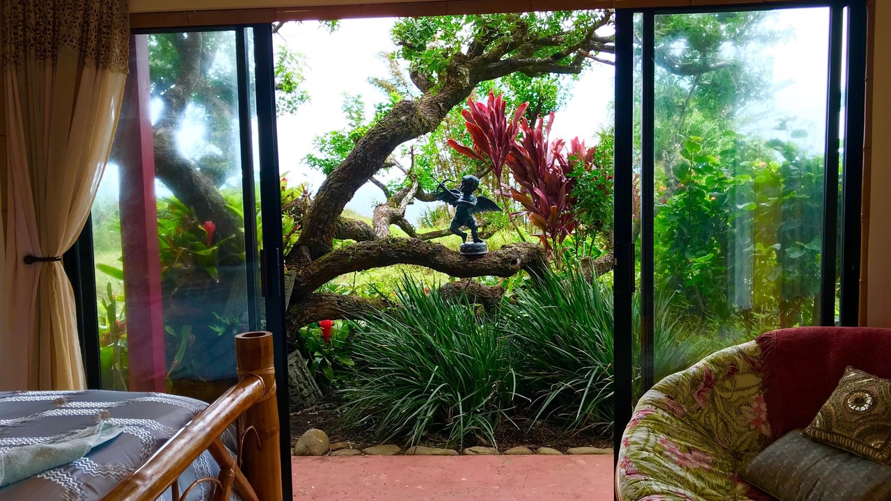 Photo of Bedroom in Haiku