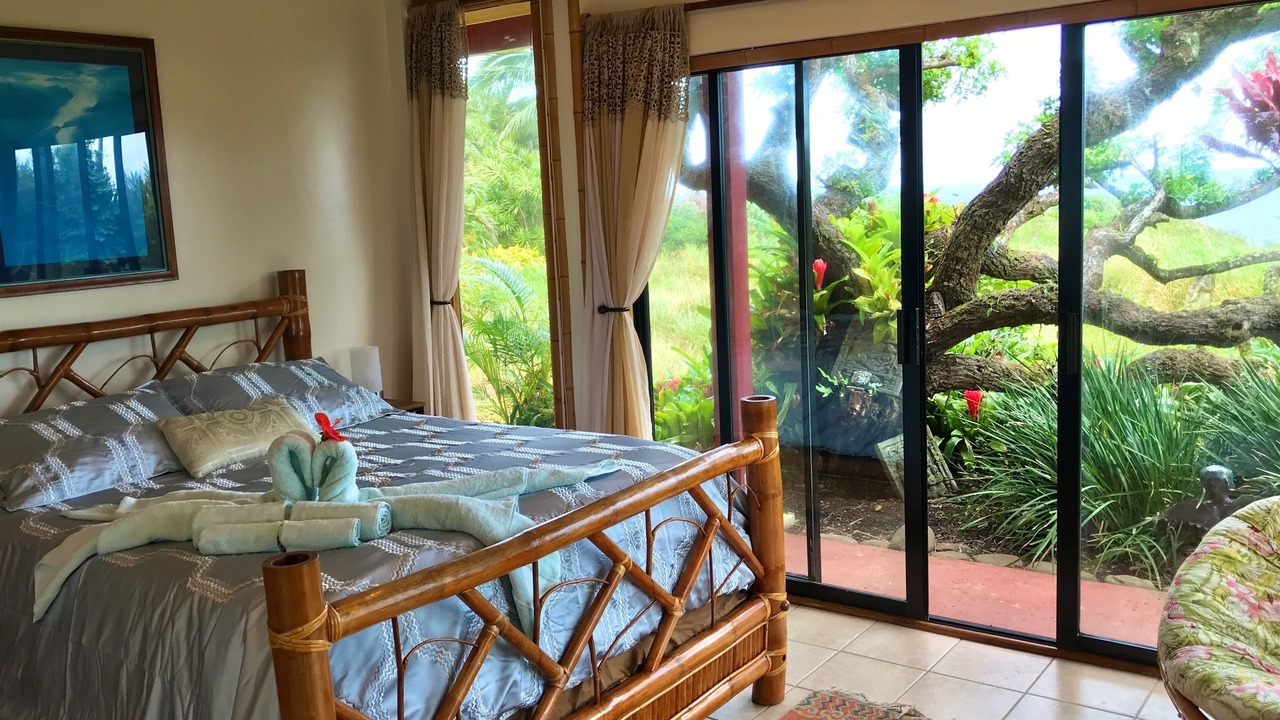 Photo of Bedroom in Haiku