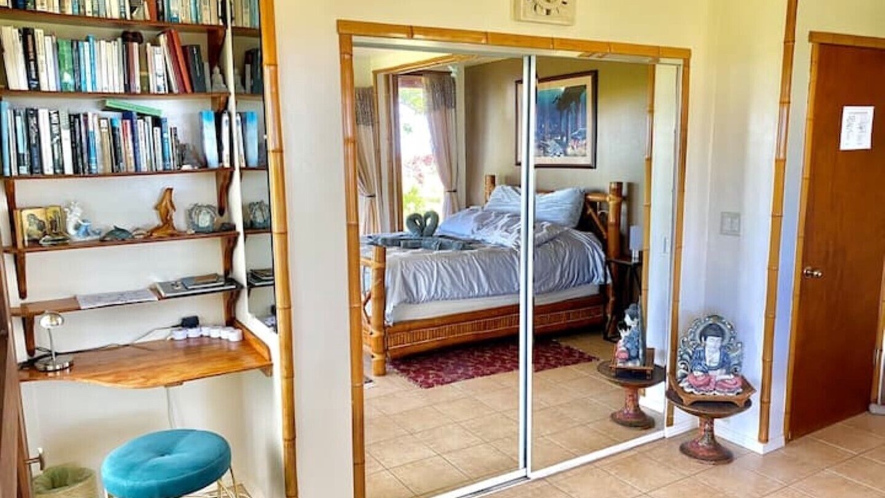 Photo of Bedroom in Haiku