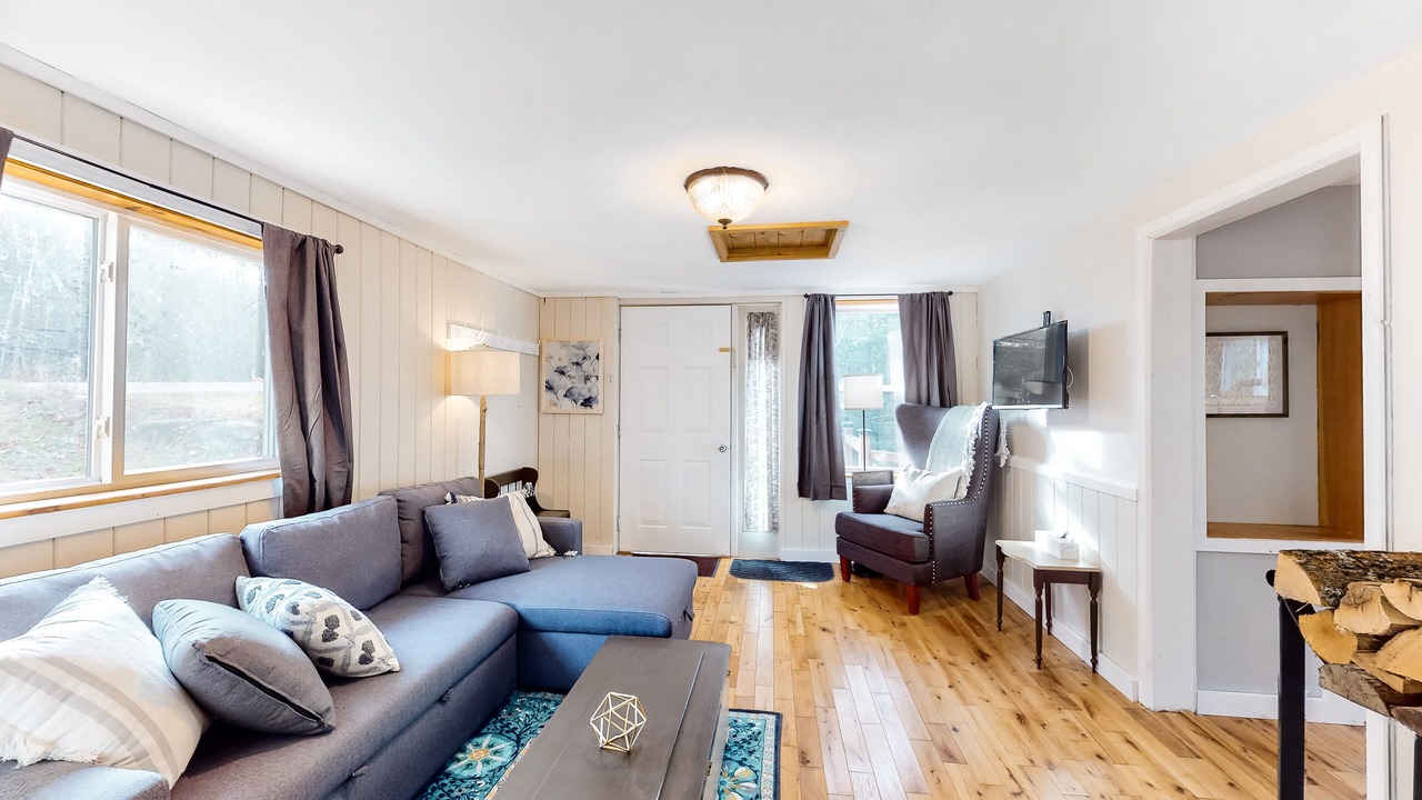 Photo of Livingroom in Dover-Foxcroft