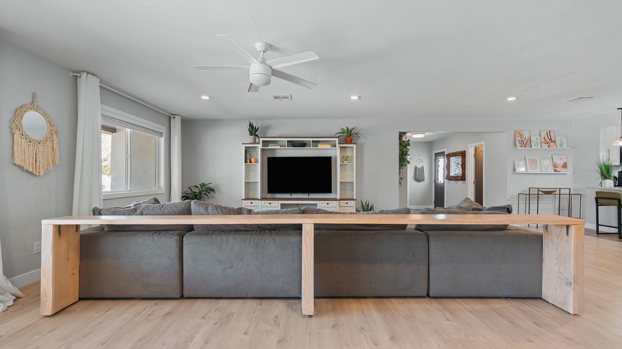 Photo of Livingroom in Chinatown