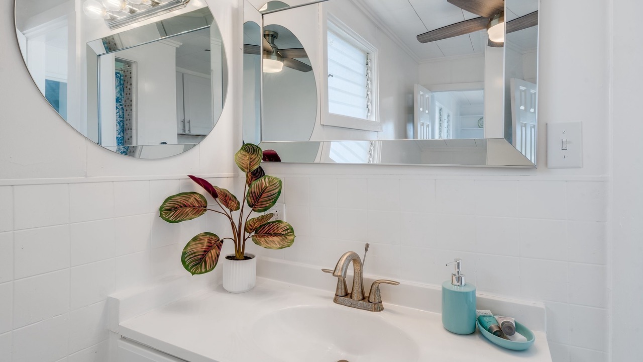 Photo of Bathroom in Lanikai