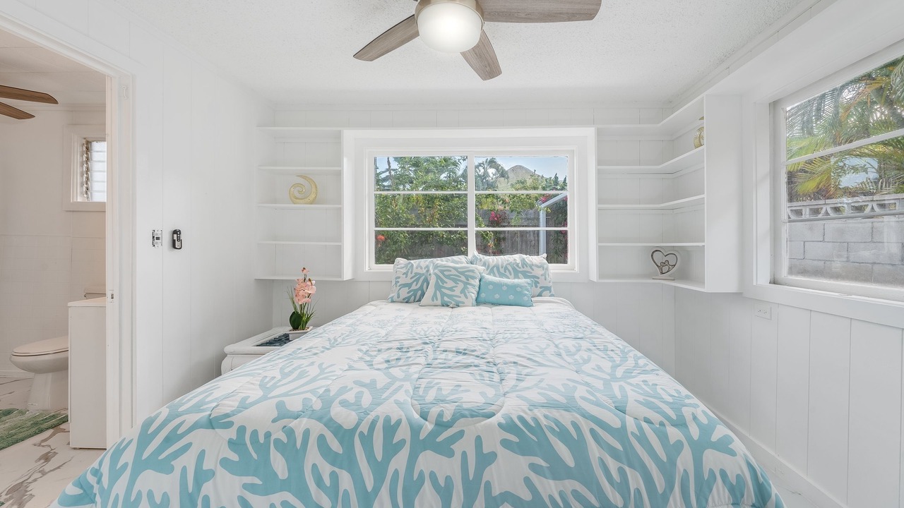 Photo of Bedroom in Lanikai
