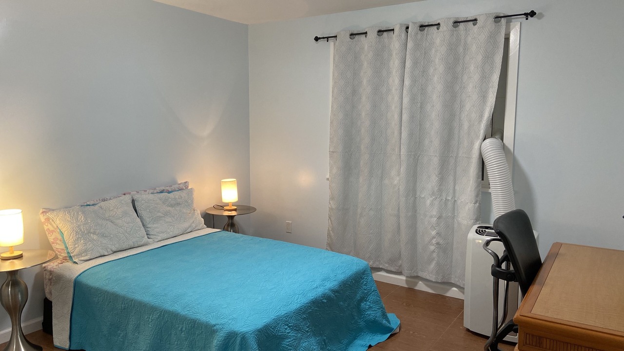 Photo of Bedroom in Liliha - Kapalama