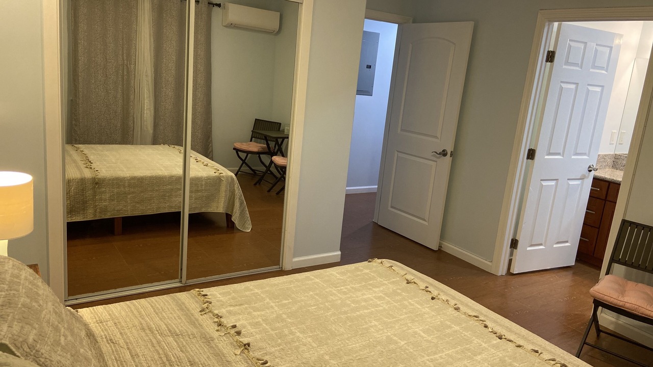 Photo of Bedroom in Liliha - Kapalama