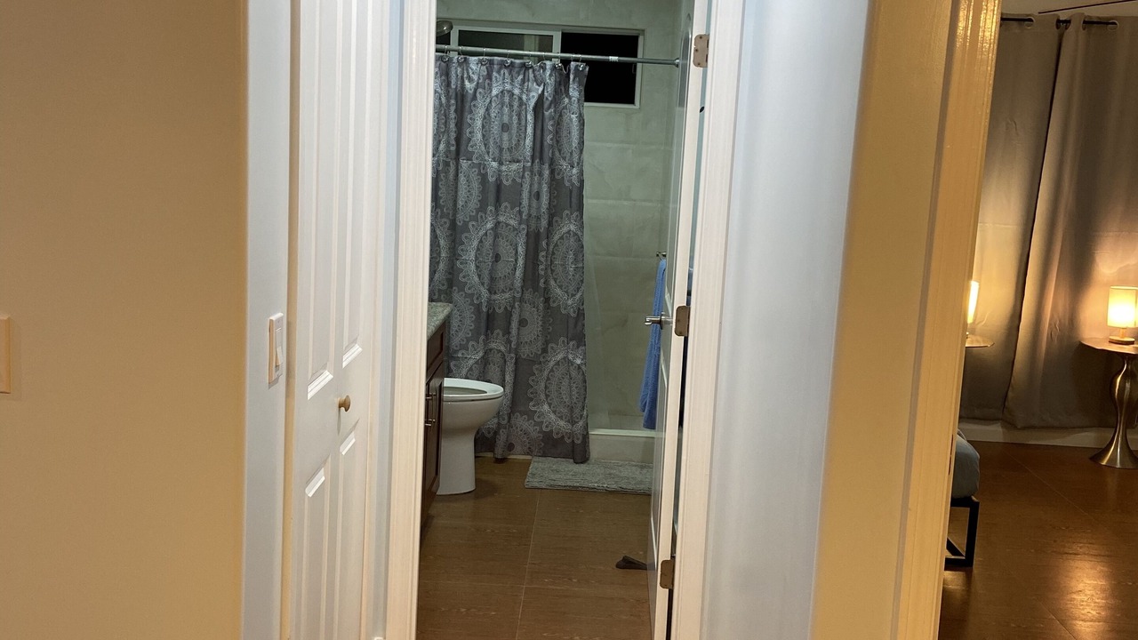 Photo of Bathroom in Liliha - Kapalama
