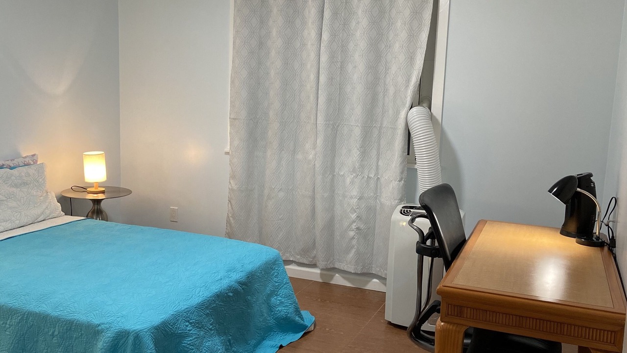 Photo of Bedroom in Liliha - Kapalama
